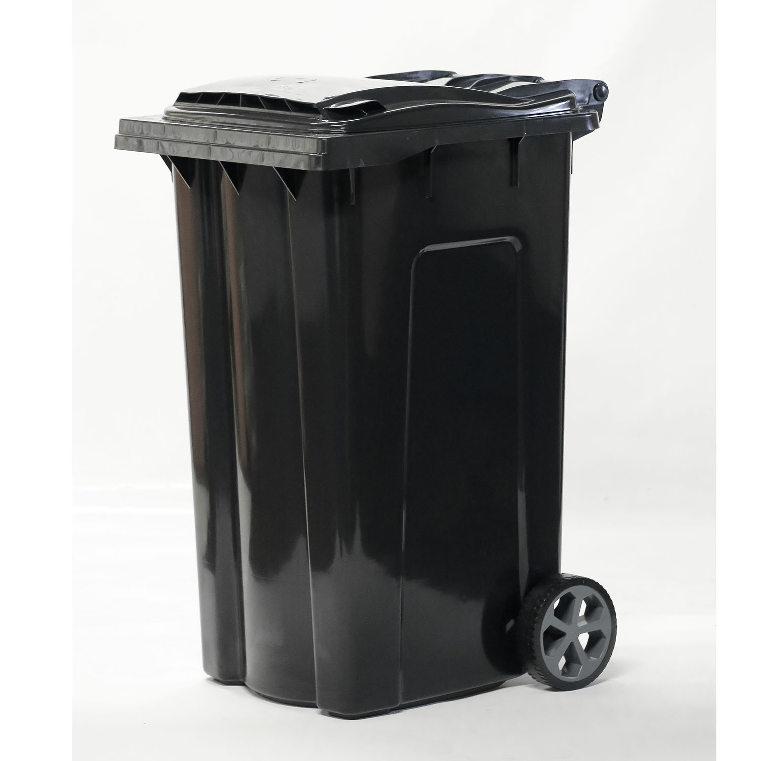 Wheelie Bin Non-SABS (Black) 240L Wheelie Bin Non-SABS (Black) 240L Wheelie bin